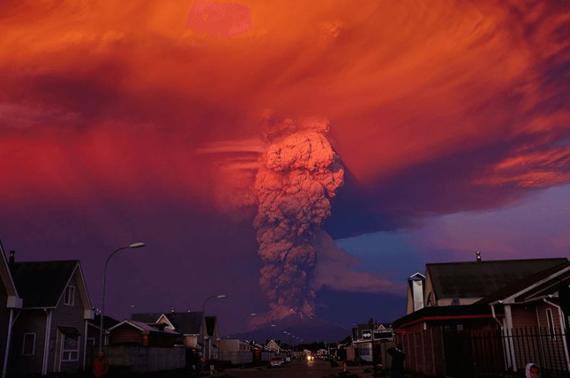 Извержение вулкана Кальбуко в Чили. Фотоматериал