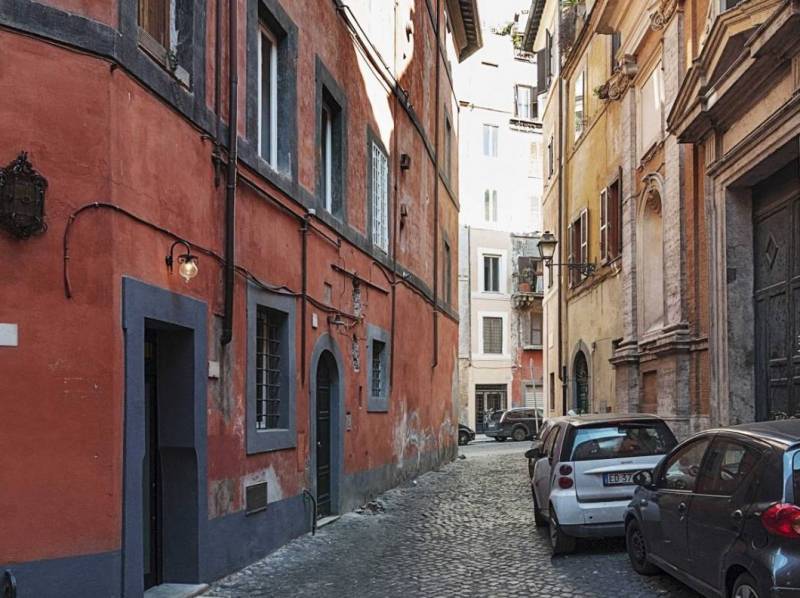дом семь метров квадратных в Риме