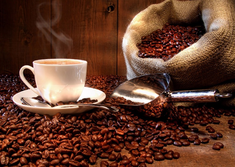 Сто лет декофеинизации: как делают кофе без кофеина